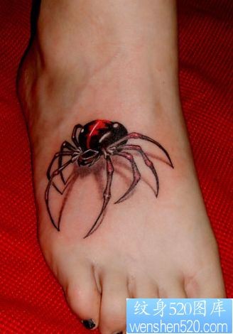 脚部纹身图片：脚部彩色蜘蛛纹身图片纹身作品