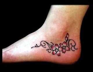 脚踝漂亮的樱花纹身图片作品