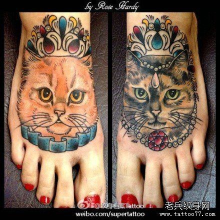 美女脚背潮流流行的猫咪纹身图片