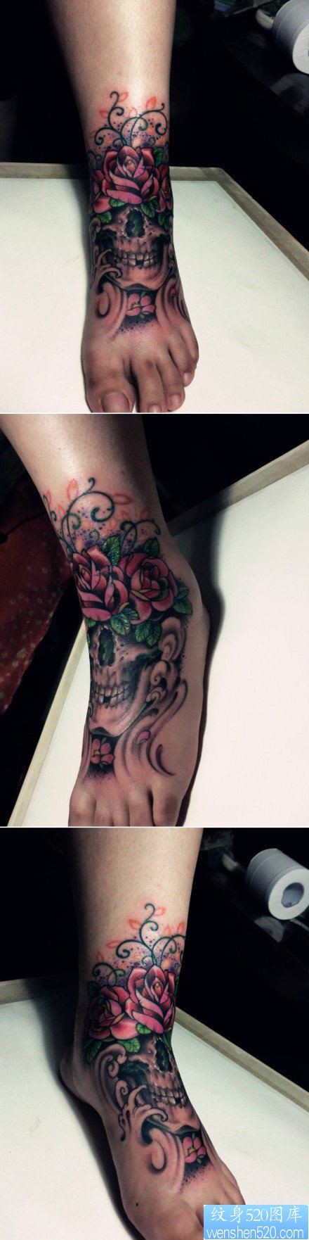 脚背时尚经典的骷髅与玫瑰花纹身图片