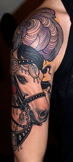 漂亮的马头纹身图案