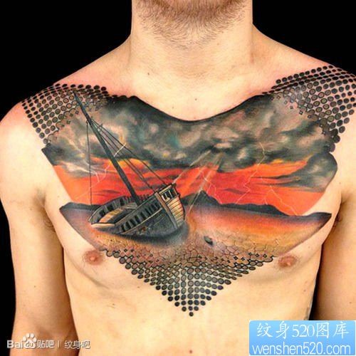 男生胸前潮流时尚的帆船纹身图片