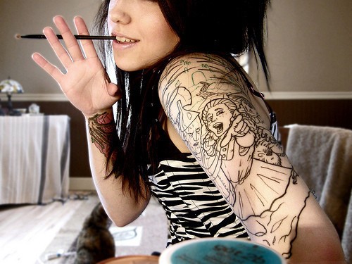 女人手臂肖像刺青