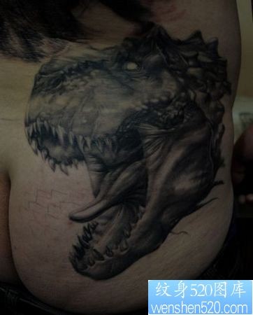 臀部纹身图片：臀部恐龙霸王龙纹身图片纹身作品