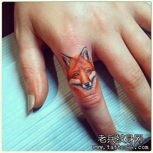 一组超有难度的狐狸手指纹身图片图片作品