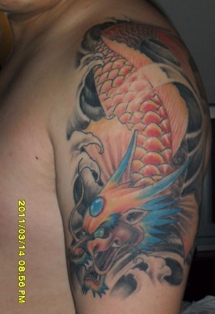 男士手臂中华龙纹身参考图案