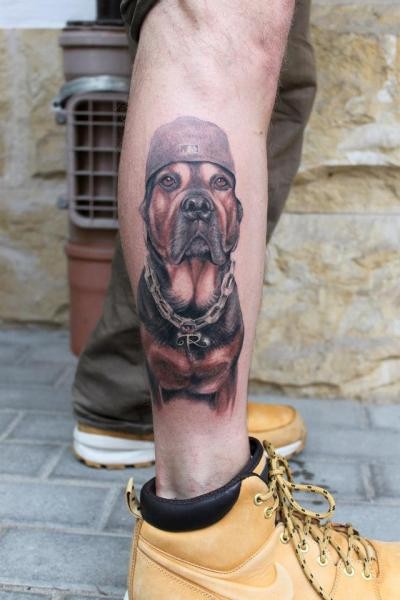 小腿部有个性的小狗纹身
