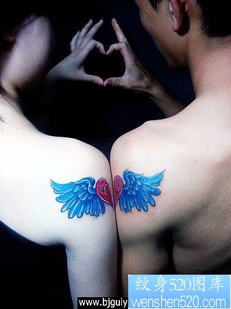 手臂彩色情侣爱心翅膀纹身