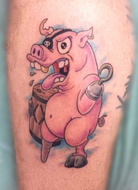 可爱的卡通小猪纹身