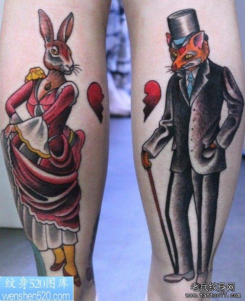 一幅腿部狐狸家族纹身作品