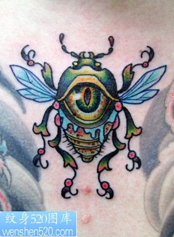 彩色昆虫纹身图案