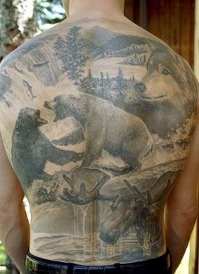 狗熊森林和狼纹身图案凸显另类的纹身风格图案