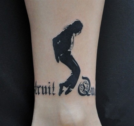 男女脚臂迈克尔·杰克逊刺青