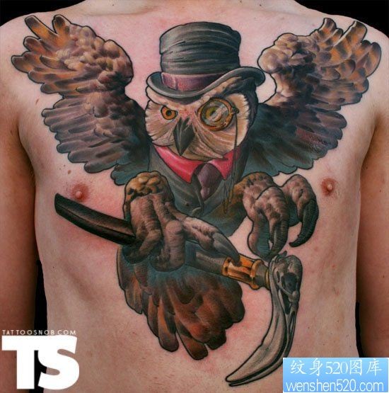 胸部个性鹰死神纹身图案