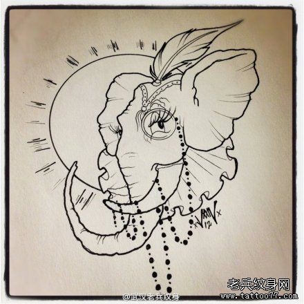 线条大象纹身图案