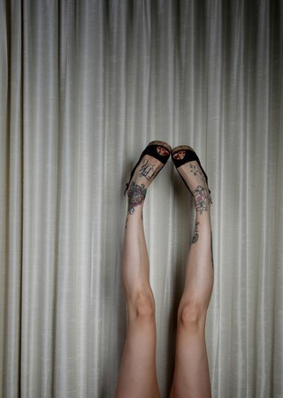 女性脚部个性的图腾刺青