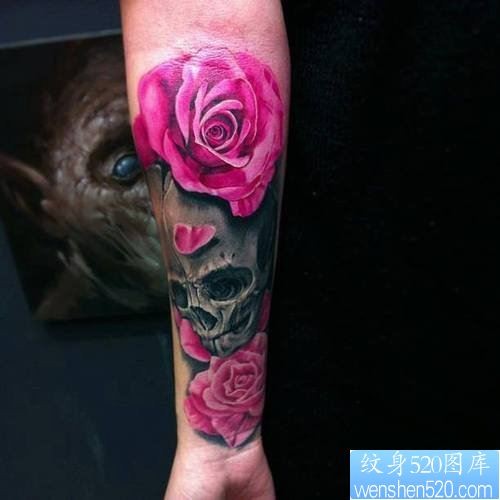手臂欧美骷髅玫瑰花纹身图案