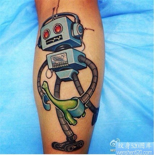 腿部机器人纹身图案