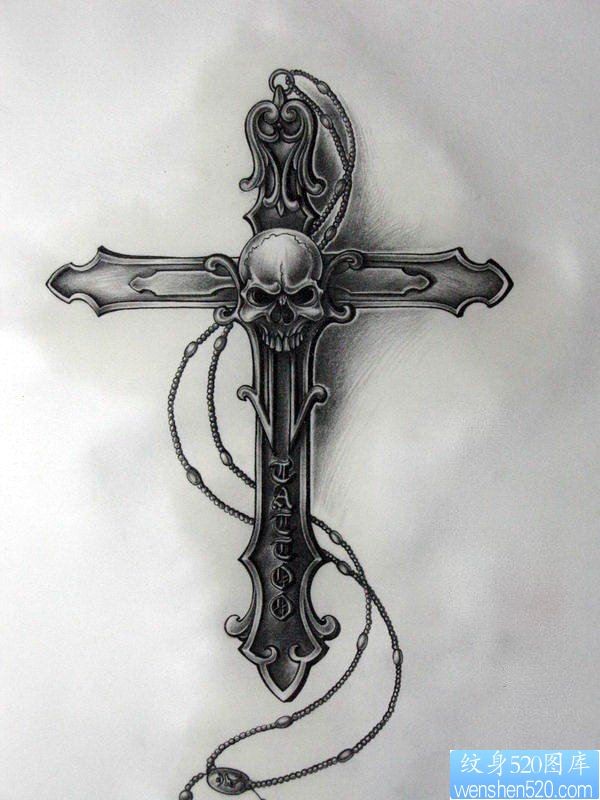 骷髅头十字架纹身图案