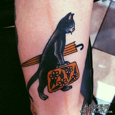 手臂个性猫咪纹身图案