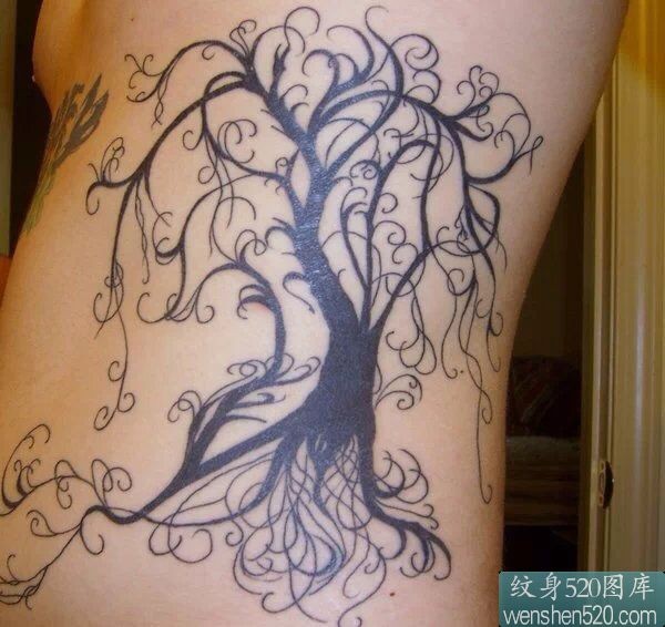 9张漂亮个性大树纹身套图