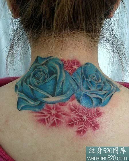一组娇艳迷人的玫瑰花刺青套图，值得一纹