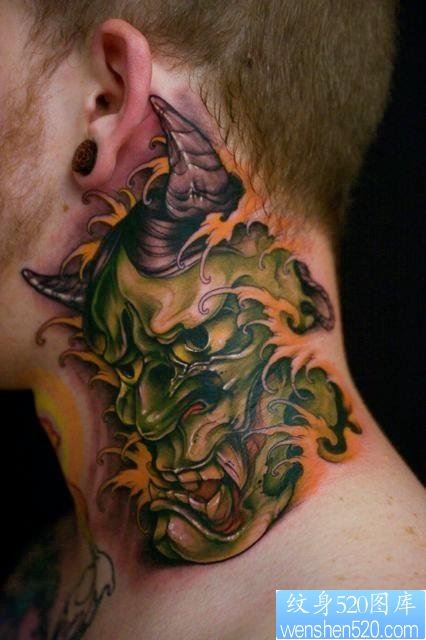 一款脖子彩色传统般若纹身图案