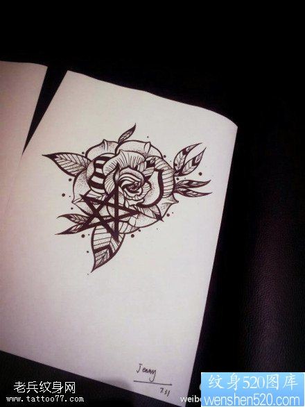 漂亮的玫瑰花纹身手稿图案