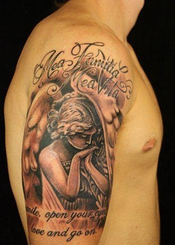 手臂上个性的天使纹身