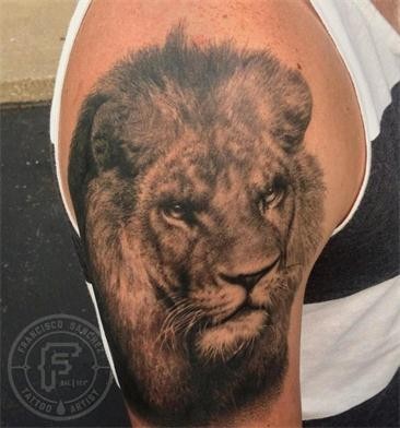 霸气的王者 手臂狮子刺青