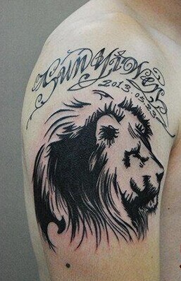 帅气简单的胳膊狮子图腾刺青