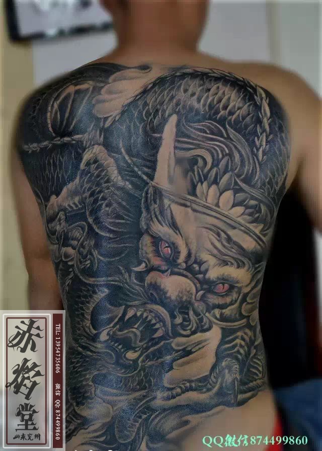 非常有个性的纹身