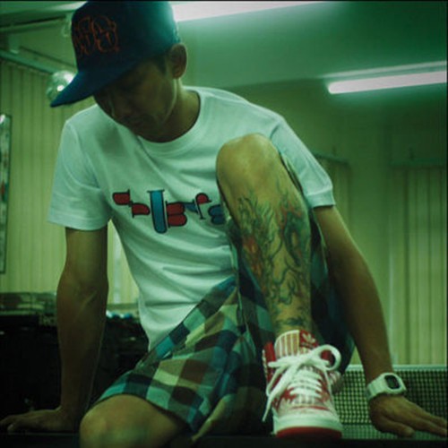 香港男星李灿森纹身