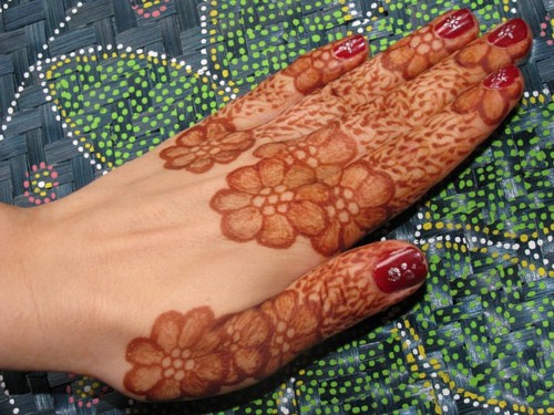印度海娜个性手臂纹身