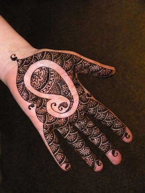 百变手指印度海娜纹身