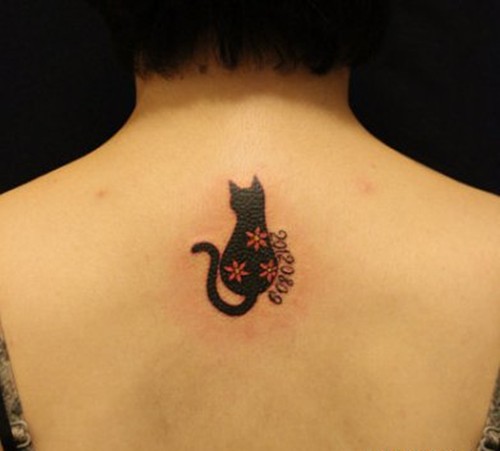 可爱的小猫图案纹身