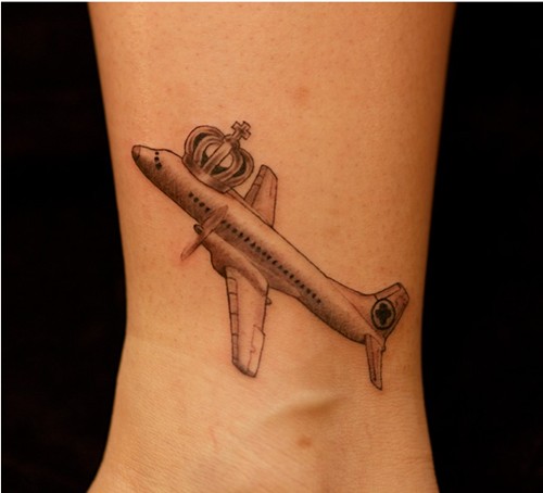 帅气的航空飞机图片纹身