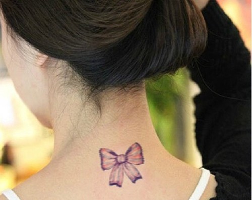 唯美漂亮的蝴蝶结纹身