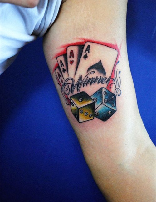 时尚有趣的扑克牌图案纹身