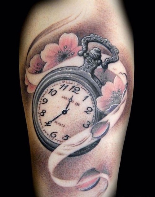 唯美漂亮的时钟纹身