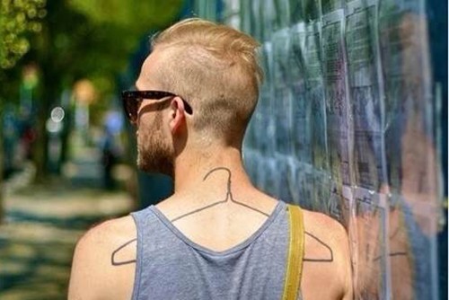 后肩小清新图案纹身