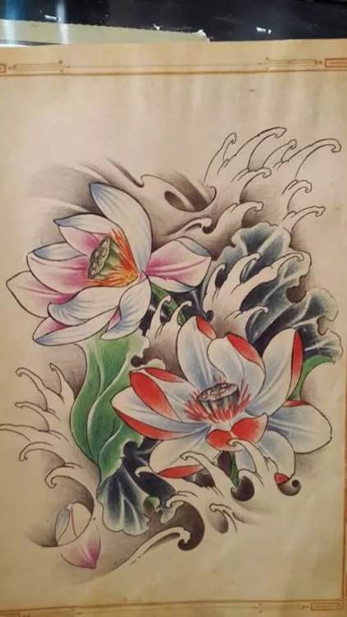 一组花与经典图案纹身手稿
