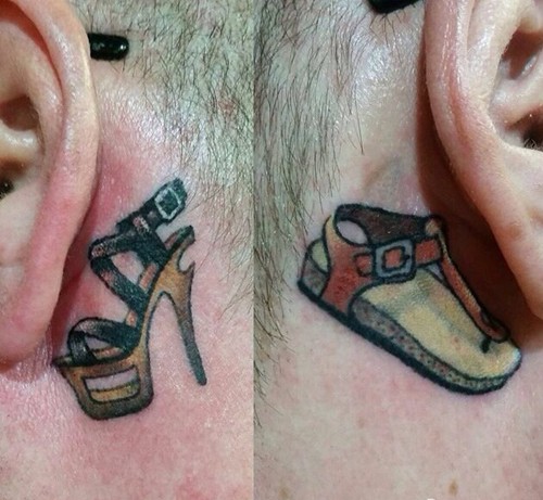 耳朵纹身 耳朵周围的个性纹身
