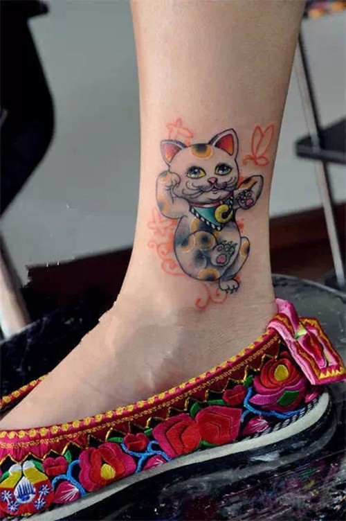 脚踝个性小纹身