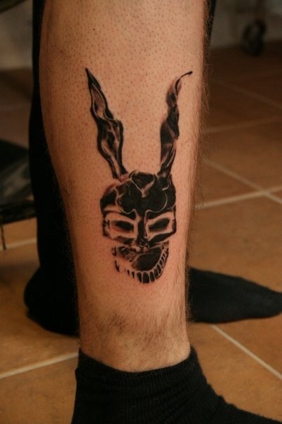 小腿部时尚的兔子刺青