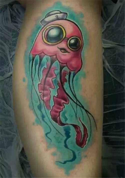 多彩的水母纹身
