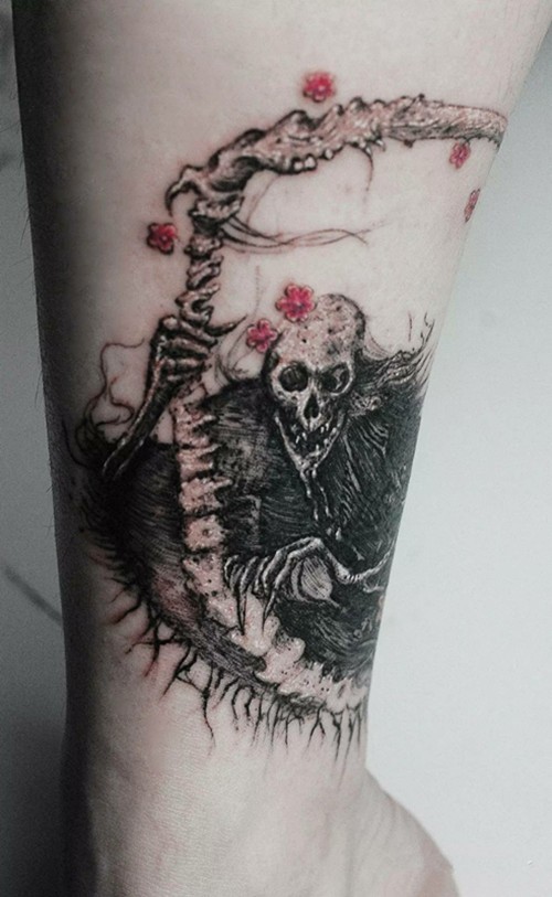 腿部另类死亡之神纹身