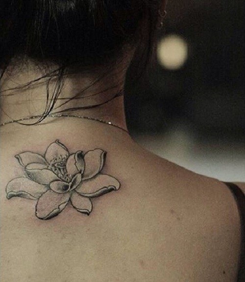 佛教圣洁荷花纹身