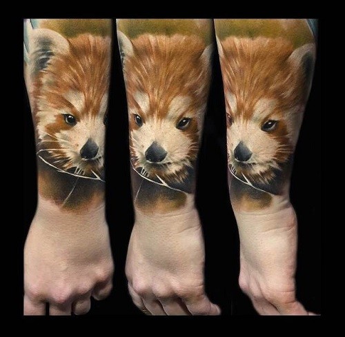 可爱迷人的手臂狐狸纹身图案