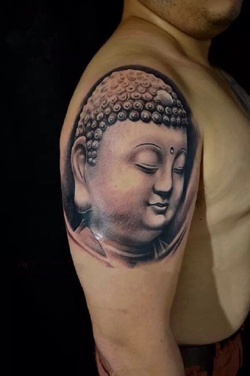 大臂传统佛祖纹身
